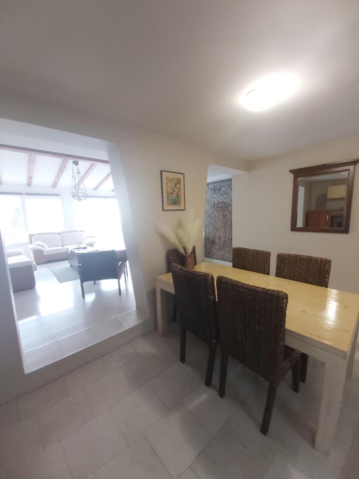 Apartman Luce With Shared Pool Zadar Buitenkant foto